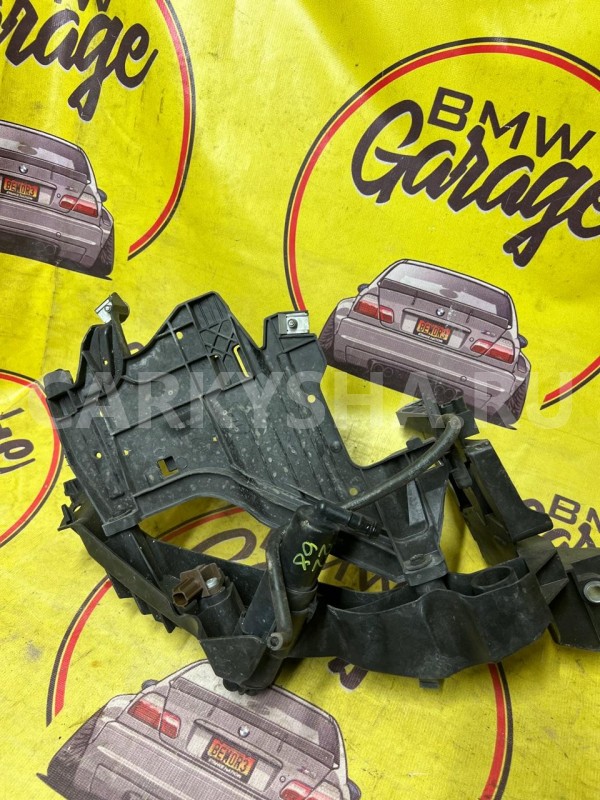 Крепление фары левое audi a4 B8 CDNB Audi A4 