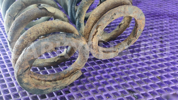 Пружины задние Mercedes-Benz W210 Mercedes-Benz E-klasse 