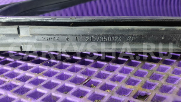 Форточка задняя левая Mercedes-Benz W210 Mercedes-Benz E-klasse оригинальный номер 2107350124