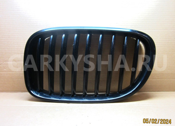 Решетка радиатора (левая) - BMW 7er V (F01/F02/F04) оригинальный номер  51137295298 ,  7295298 , 51117295274