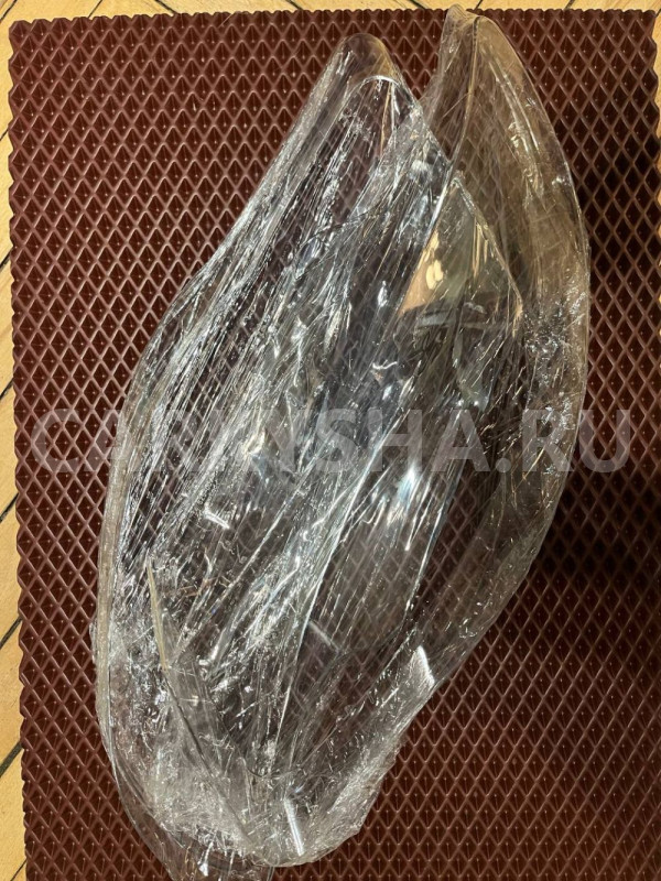 Новые стекла для фар  VW Touareg 1 рестайл  (2шт.) Volkswagen Touareg оригинальный номер 7L6941031D