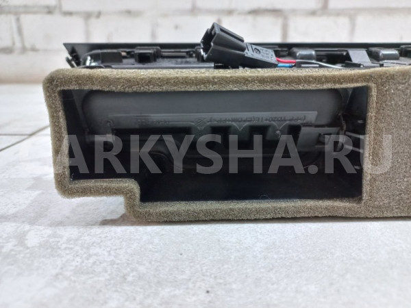 Воздуховод центральный Audi A5 2010 8T2820951C 8T CDN Audi A5 