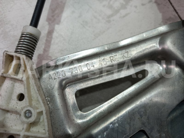 Стеклоподъемник Mercedes S500 2207300446 W220, задний правый Mercedes-Benz S-klasse 