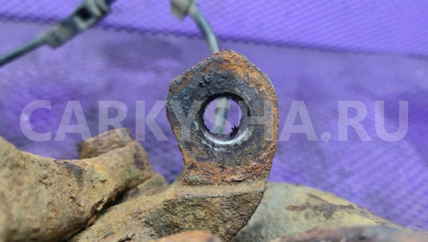 Поворотный кулак правый Mercedes-Benz W124 Mercedes-Benz W124 