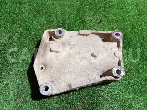 Кронштейн компрессора кондиционера Ford Focus оригинальный номер 98AB19D624BB