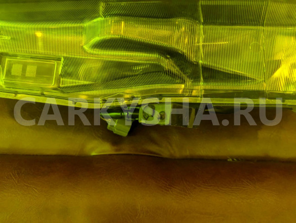 Фара Subaru Outback 