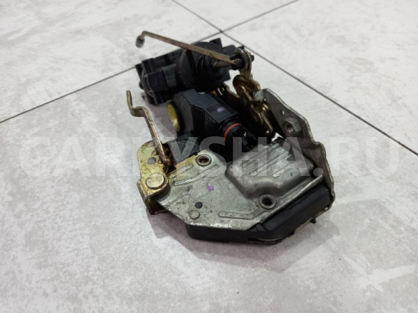 Замок двери Mercedes E230 A1247202435 W124, передний правый Mercedes-Benz W124 