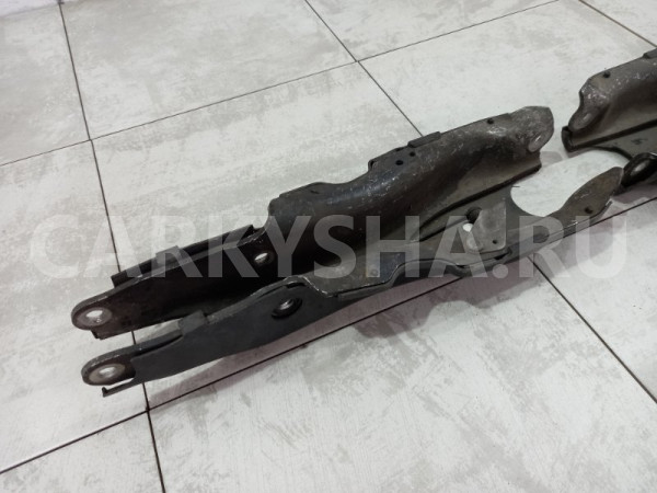 Рычаги нижние Mercedes S350 A2203521102 W220, задние Mercedes-Benz S-klasse 