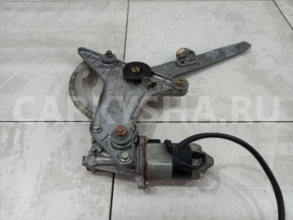 Стеклоподъемник Mercedes S300 1267350211 W126, задний правый Mercedes-Benz S-klasse 