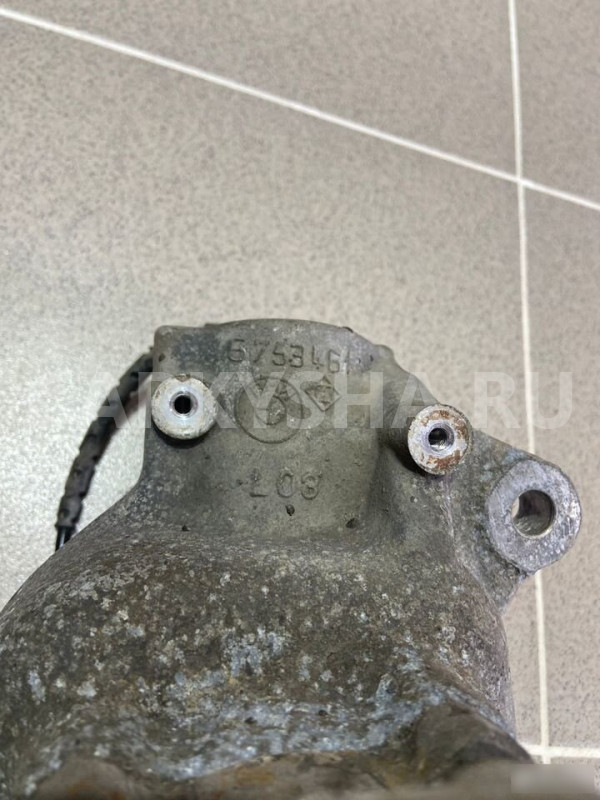 Ступица передняя левая Bmw 7-Series E65 4.4л BMW 7er оригинальный номер 6753461